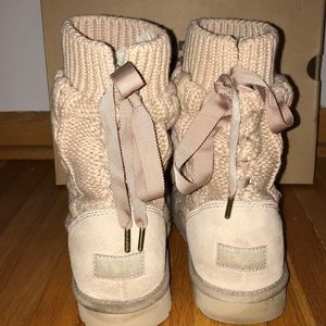 Light Rose Uggs